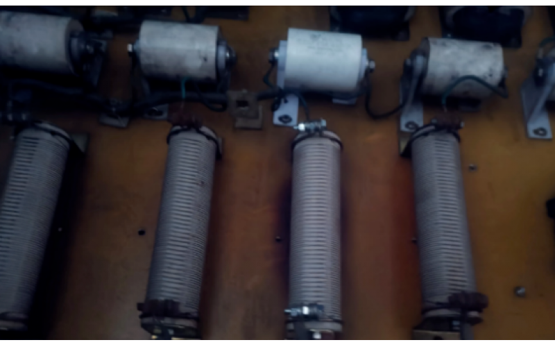 贵阳华亿体育在线注册,华亿体育（中国）-电工最怕软故障，但是修好的那一刻，很骄傲！